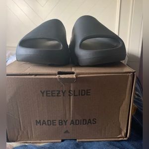 Yeezy slide Onyx